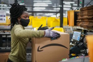 Begin your journey with Amazon South Africa—make R1,126,532 a year!