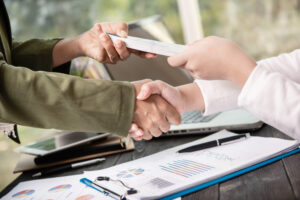 Grasping the Dangers of Payday Loans and Discovering Superior Options