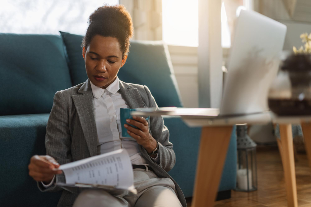 Cash Advances Explained: Fees, Interest, and Risks